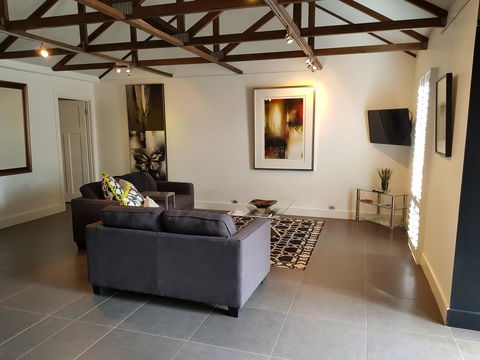 Irongate Studio B&B - Accommodation Georgetown 9