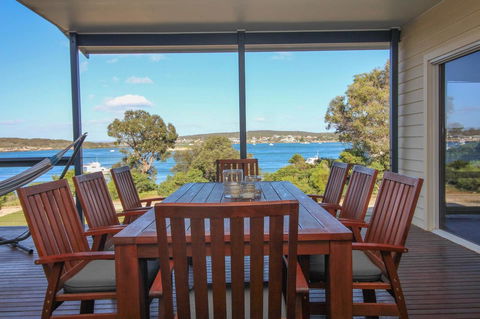 Waterfront On Osprey - Accommodation Georgetown 20