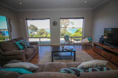 Waterfront On Osprey - Accommodation Georgetown 5