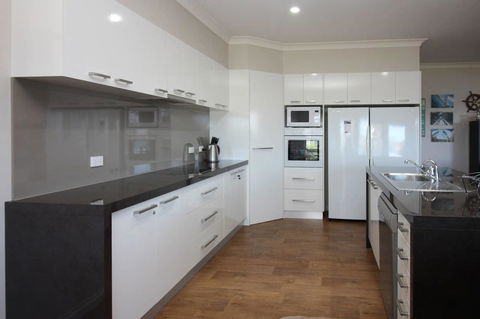 Waterfront On Osprey - Accommodation Georgetown 13