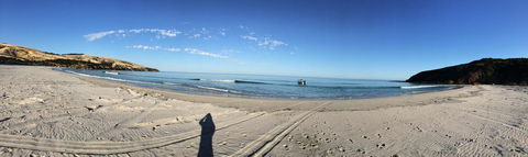 Middle River Beach House - East & West House - Accommodation Georgetown 18