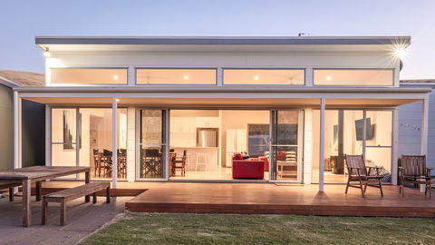 Middle River Beach House - East & West House - Accommodation Georgetown 7