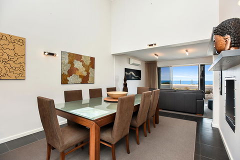 Esplanade Escape - Accommodation Georgetown 20