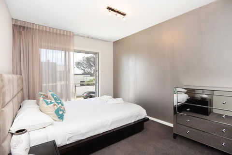 Esplanade Escape - Accommodation Georgetown 13