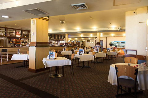Grand Tasman Hotel - Accommodation Georgetown 1