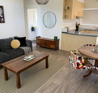 Sunshine Four - Accommodation Georgetown