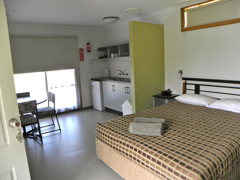 Lakeside Tourist Park - Accommodation Georgetown 9
