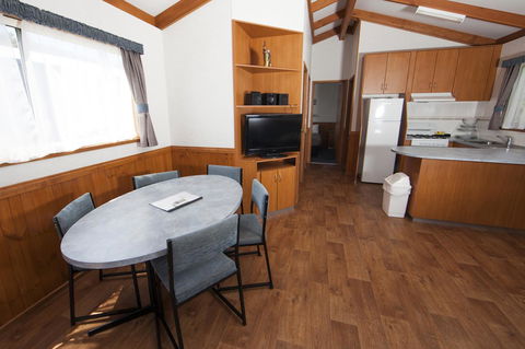 Lakeside Tourist Park - Accommodation Georgetown 7