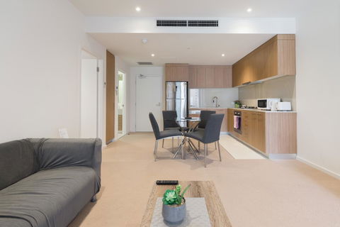 Ther-Rich 2Brm CBD Apartment - Accommodation Georgetown 22