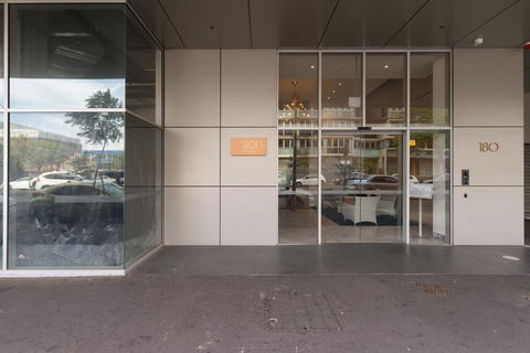 Ther-Rich 2Brm CBD Apartment - Accommodation Georgetown 11