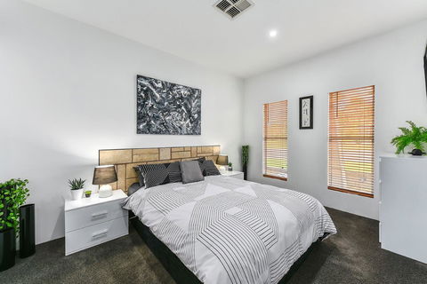 KENNEDY EXECUTIVE TOWNHOUSE - Accommodation Georgetown 4