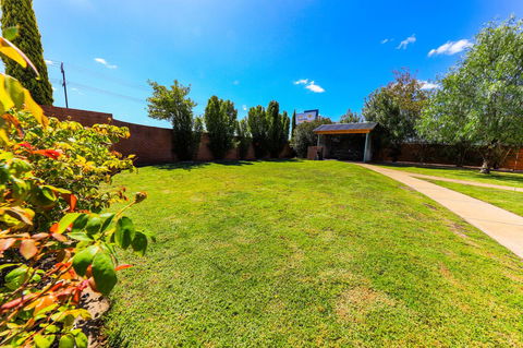 Country Roads Motor Inn Naracoorte - Accommodation Georgetown 43