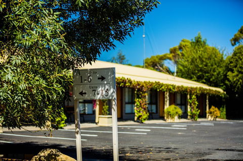 Country Roads Motor Inn Naracoorte - Accommodation Georgetown 20