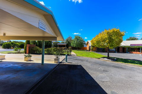 Country Roads Motor Inn Naracoorte - Accommodation Georgetown 38