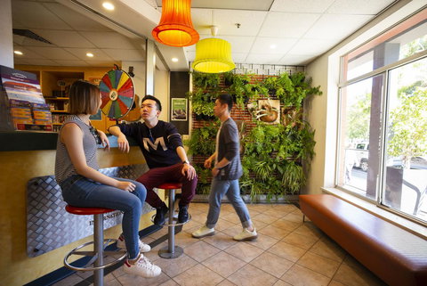 YHA Adelaide Central - Accommodation Georgetown 2