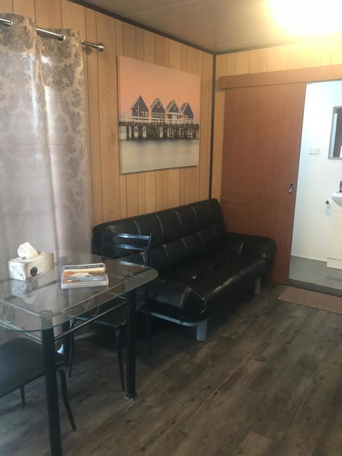 Murray Bridge Riverview Cabin - Accommodation Georgetown 5