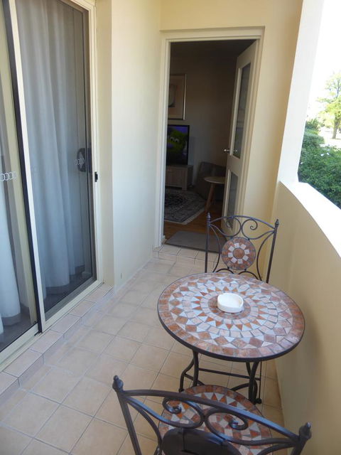 ADELAIDE CENTRAL APARTMENT - 3BR, 2BATH & CARPARK - Accommodation Georgetown 20
