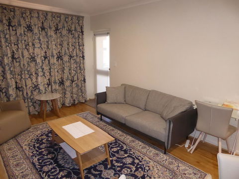 ADELAIDE CENTRAL APARTMENT - 3BR, 2BATH & CARPARK - Accommodation Georgetown 3