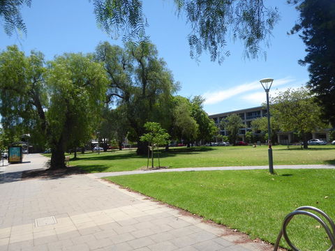 ADELAIDE CENTRAL APARTMENT - 3BR, 2BATH & CARPARK - Accommodation Georgetown 32