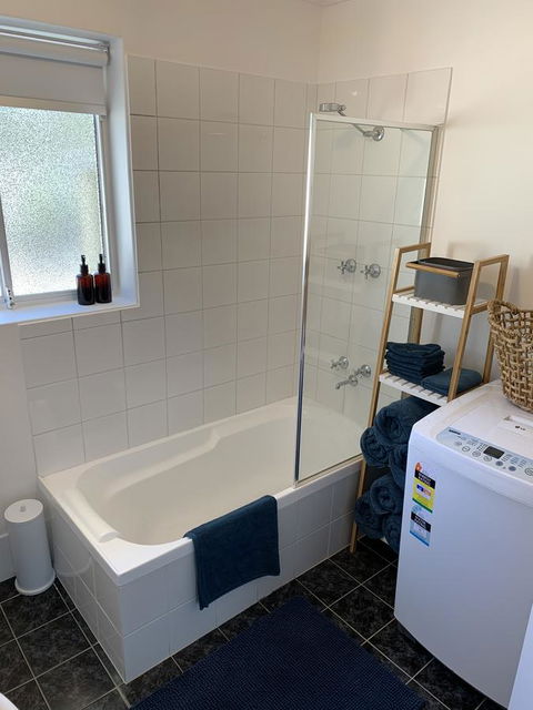 Sunshine Three - Accommodation Georgetown 35