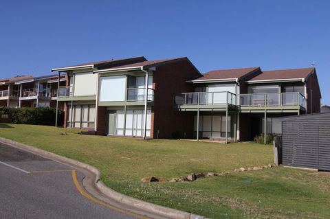 Southern Sands\' Beachfront Apartment - Accommodation Georgetown 1