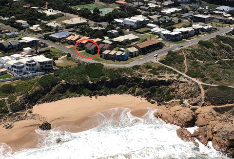 Southern Sands\' Beachfront Apartment - Accommodation Georgetown 15