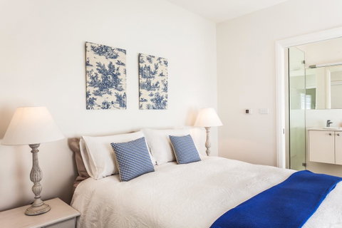 The Folly - Accommodation Georgetown 4