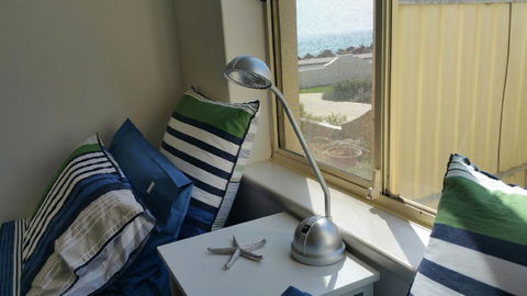 Acaill Accommodation Esplanade Living Self Check-In Self Check-Out - Accommodation Georgetown 20