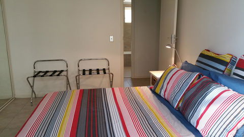 Acaill Accommodation Esplanade Living Self Check-In Self Check-Out - Accommodation Georgetown 24