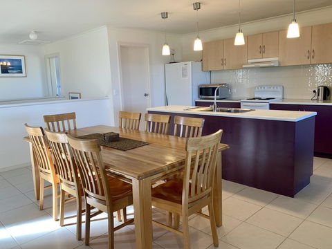 Bayview Beach House Apartment No 1 - Accommodation Georgetown 0