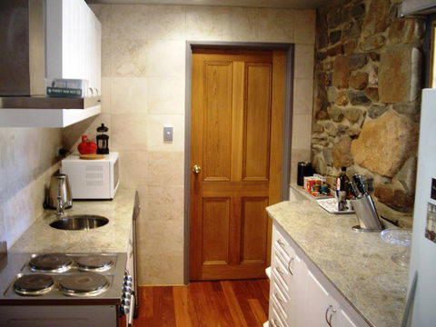 1860 Wine Country Cottages - Accommodation Georgetown 13