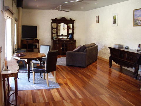 1860 Wine Country Cottages - Accommodation Georgetown 16