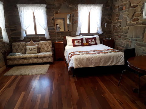 1860 Wine Country Cottages - Accommodation Georgetown 1