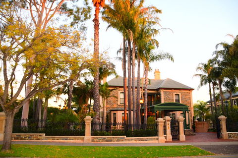 Grand Bluestone Mansion - Accommodation Georgetown 0