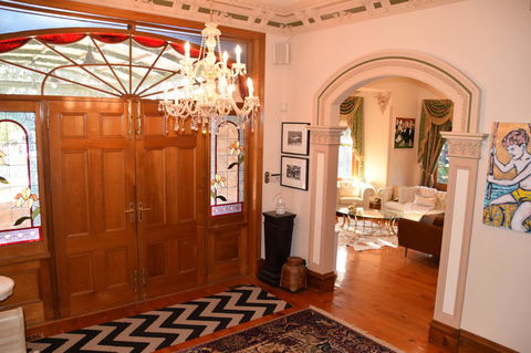 Grand Bluestone Mansion - Accommodation Georgetown 3