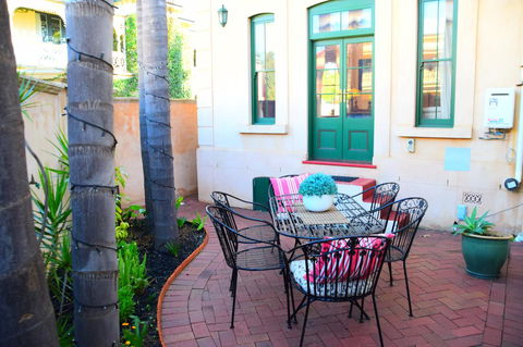 Grand Bluestone Mansion - Accommodation Georgetown 16