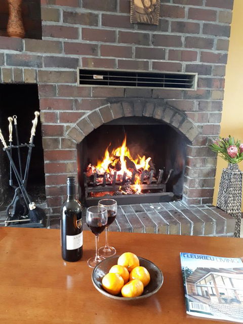 Linger Longer Vineyard - Accommodation Georgetown 1