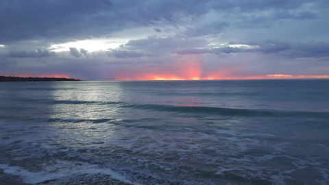 Linger Longer Vineyard - Accommodation Georgetown 21