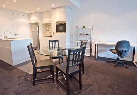 Luxury City Apt With Pool, Gym, Spa, Netflix - Accommodation Georgetown 0