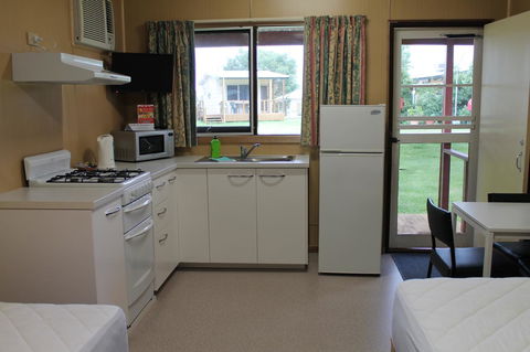 Millicent Hillview Caravan Park - Accommodation Georgetown 36