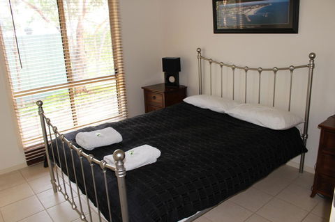 Shiraz Cottage - Accommodation Georgetown 3
