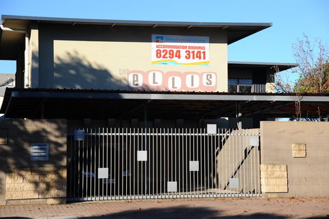 Glenelg Holiday Apartments-Ellis - Accommodation Georgetown 1