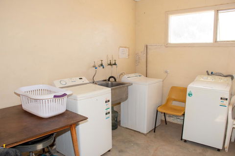 Kimba Units - Accommodation Georgetown 1