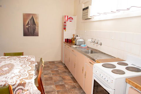 Kimba Units - Accommodation Georgetown 15