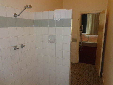 Adelaide Backpackers And Travellers Inn - Accommodation Georgetown 5