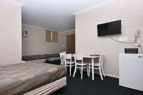 Motel Poinsettia - Accommodation Georgetown 24