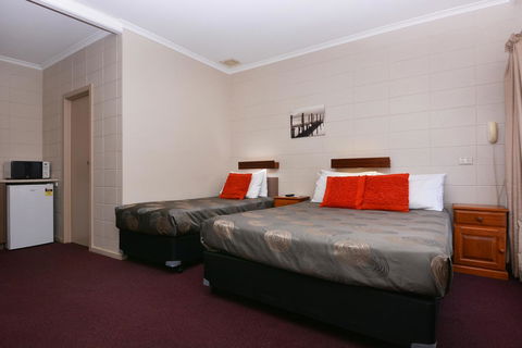 Motel Poinsettia - Accommodation Georgetown 4