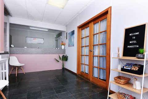 Motel Poinsettia - Accommodation Georgetown 1