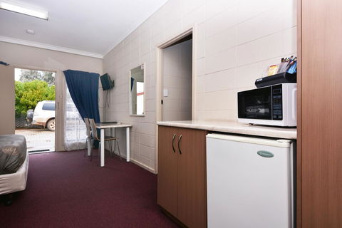 Motel Poinsettia - Accommodation Georgetown 15