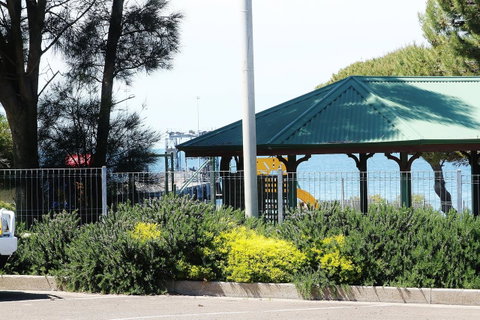 Pier Number 10 - Accommodation Georgetown 15